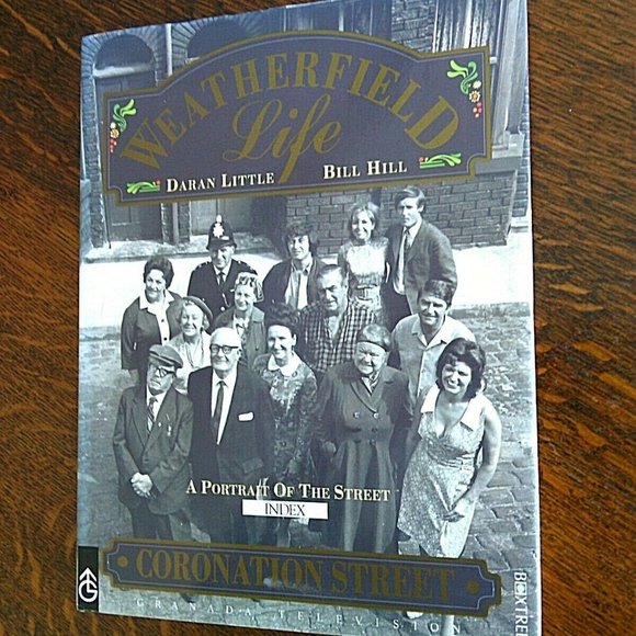 Vintage Coronation Street Book Weatherfield Life TV Classic British Show Gift - Picture 11 of 16